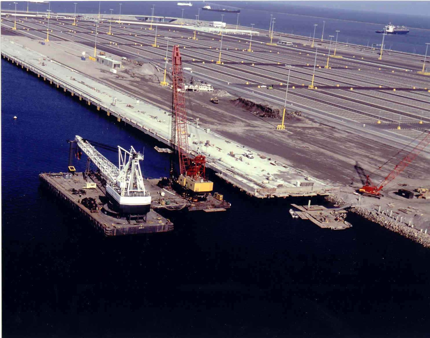 Pier 400 Wharf, Phase I